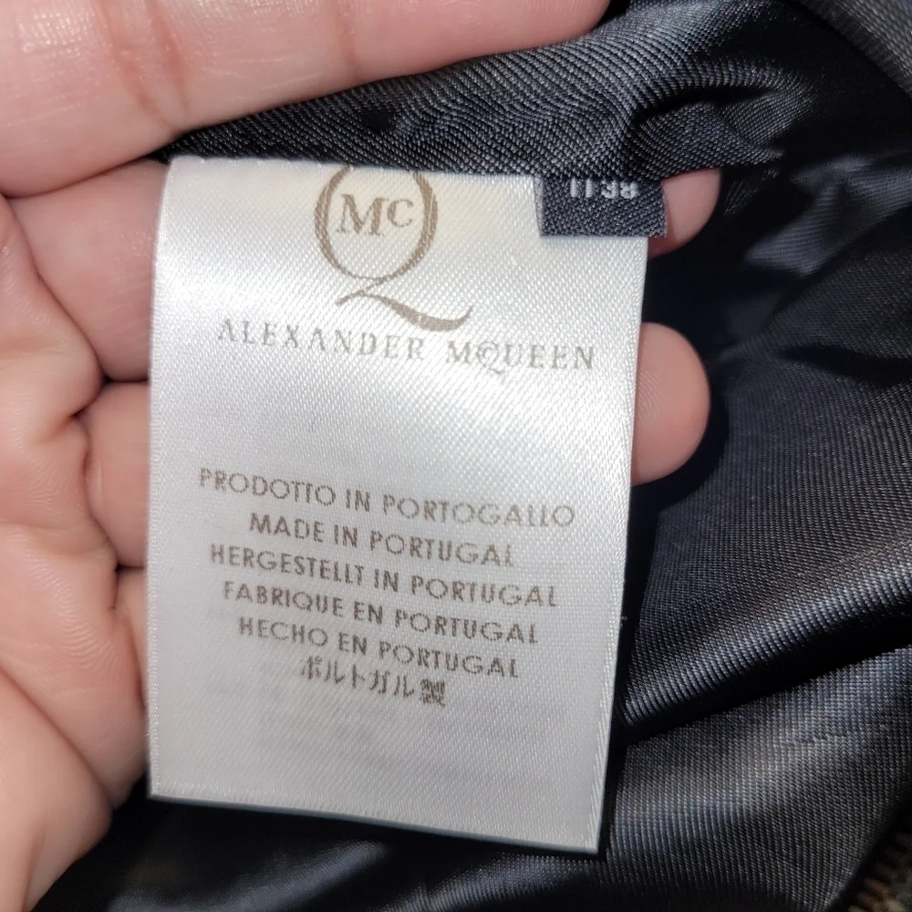 Alexander McQueen Black Pencil Zip around Skirt Size 38 EU 8 US